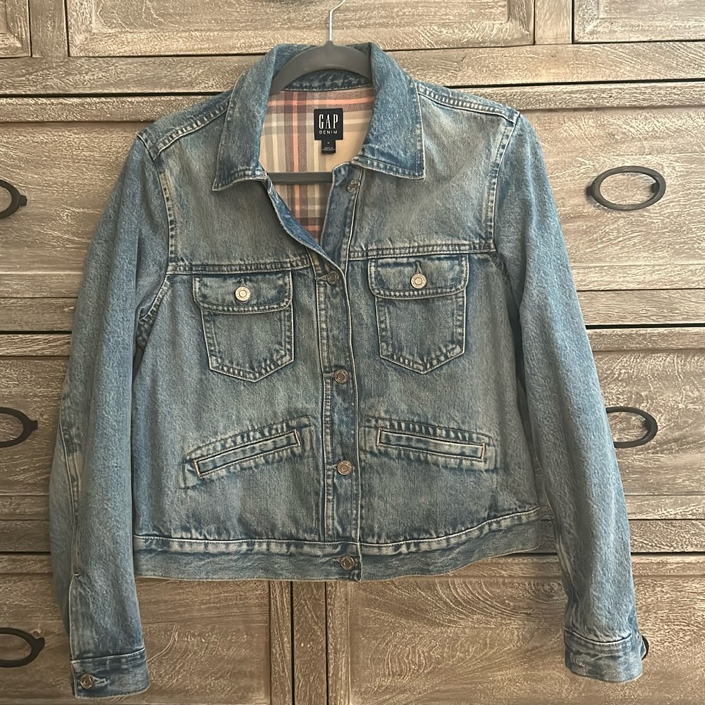 Vintage icon light indigo denim jacket